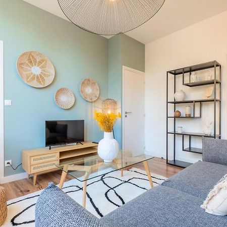 Modern, Quiet 3-Bedroom Apartment With Parking มาร์ค-ออง-บาโรล์ ภายนอก รูปภาพ