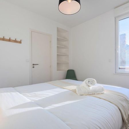 Modern, Quiet 3-Bedroom Apartment With Parking มาร์ค-ออง-บาโรล์ ภายนอก รูปภาพ