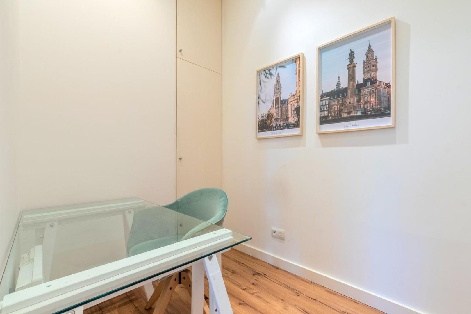 Modern, Quiet 3-Bedroom Apartment With Parking มาร์ค-ออง-บาโรล์ ภายนอก รูปภาพ